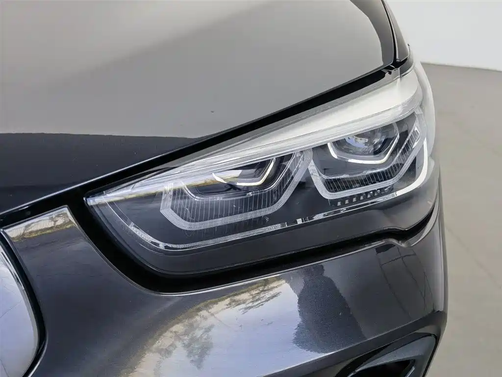 BMW X1 2022 — фото 7