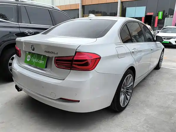 BMW 3 Series 2019