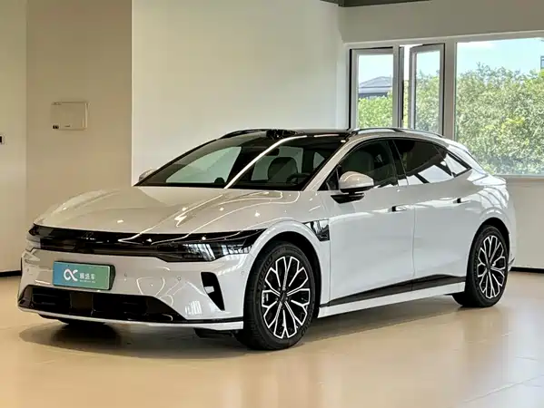 Zeekr 007GT 2025