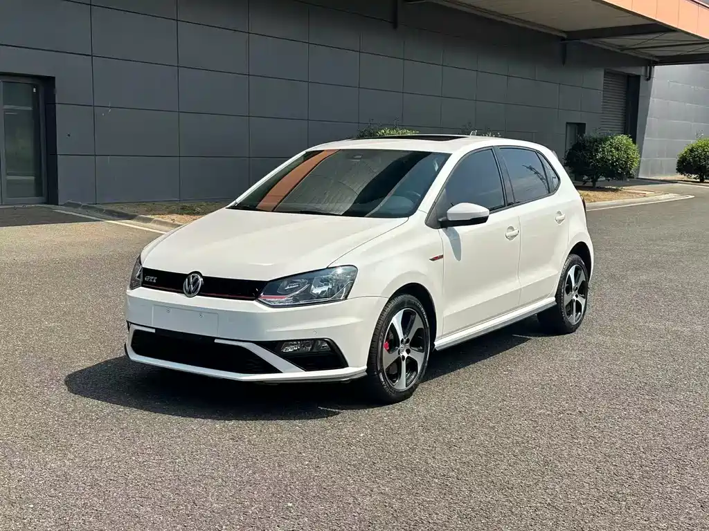 Volkswagen Polo 2016
