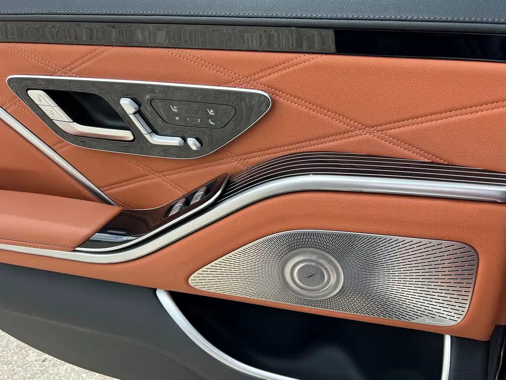 Mercedes-Benz S-Class 2023 — фото 20