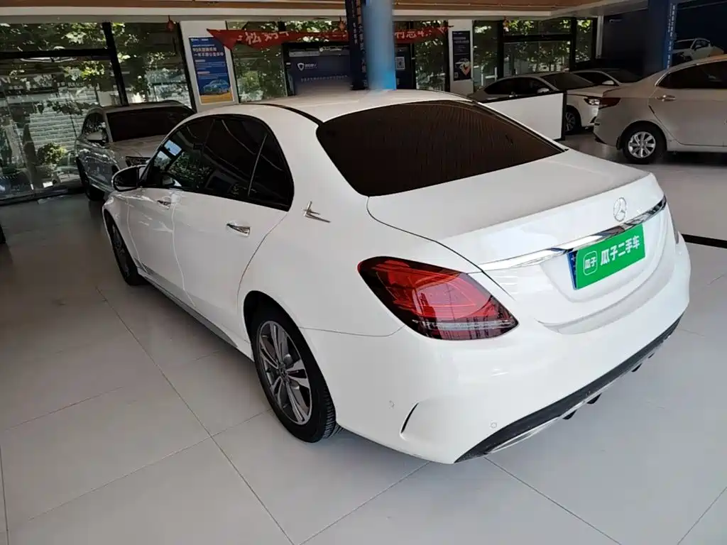 Mercedes-Benz C-Class 2020