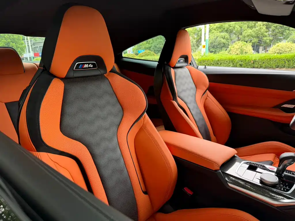 BMW M4 2023 — фото 13