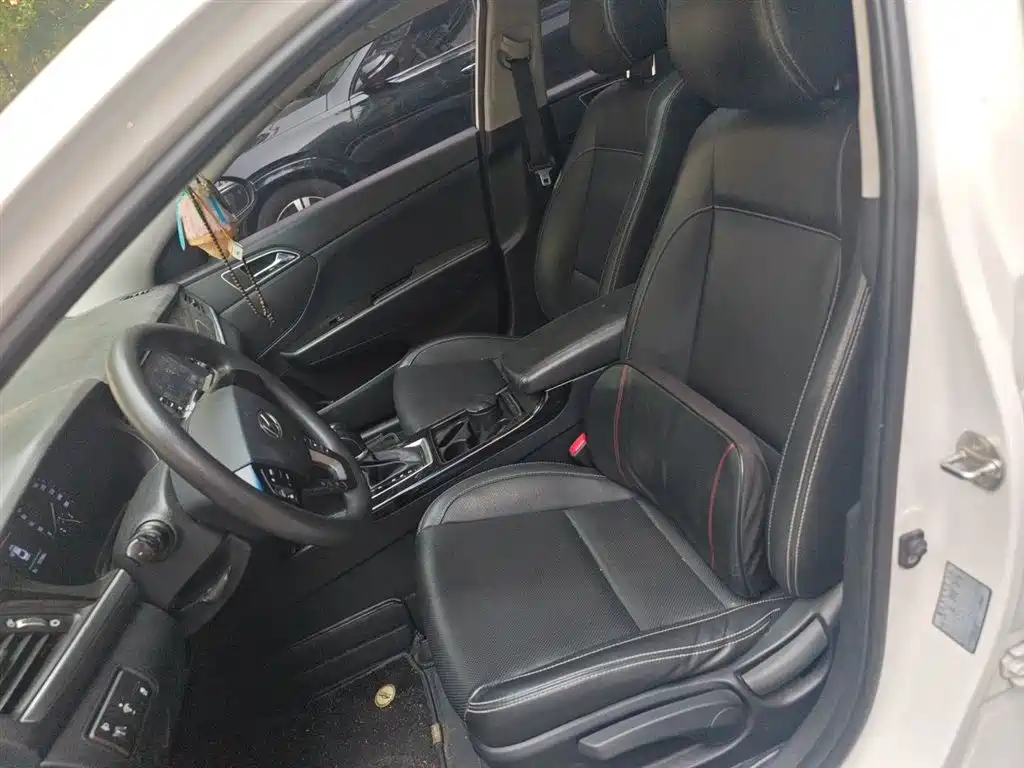 Hyundai Mistra 2017 — фото 11