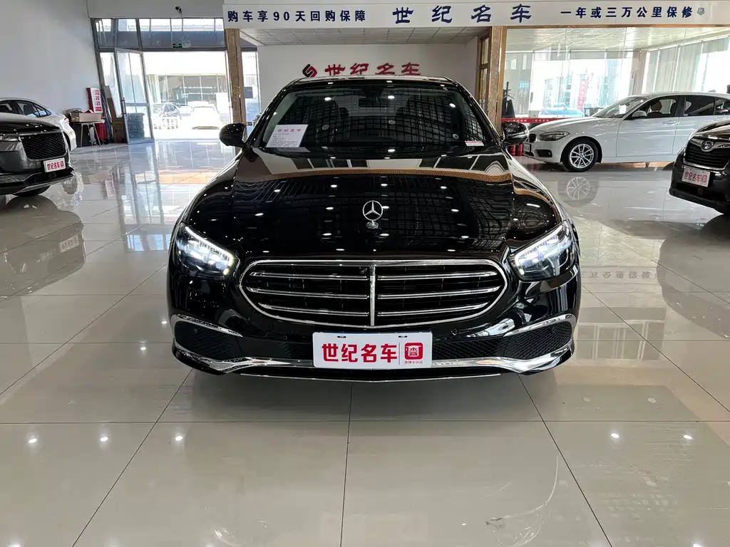 Mercedes-Benz E-Class 2022