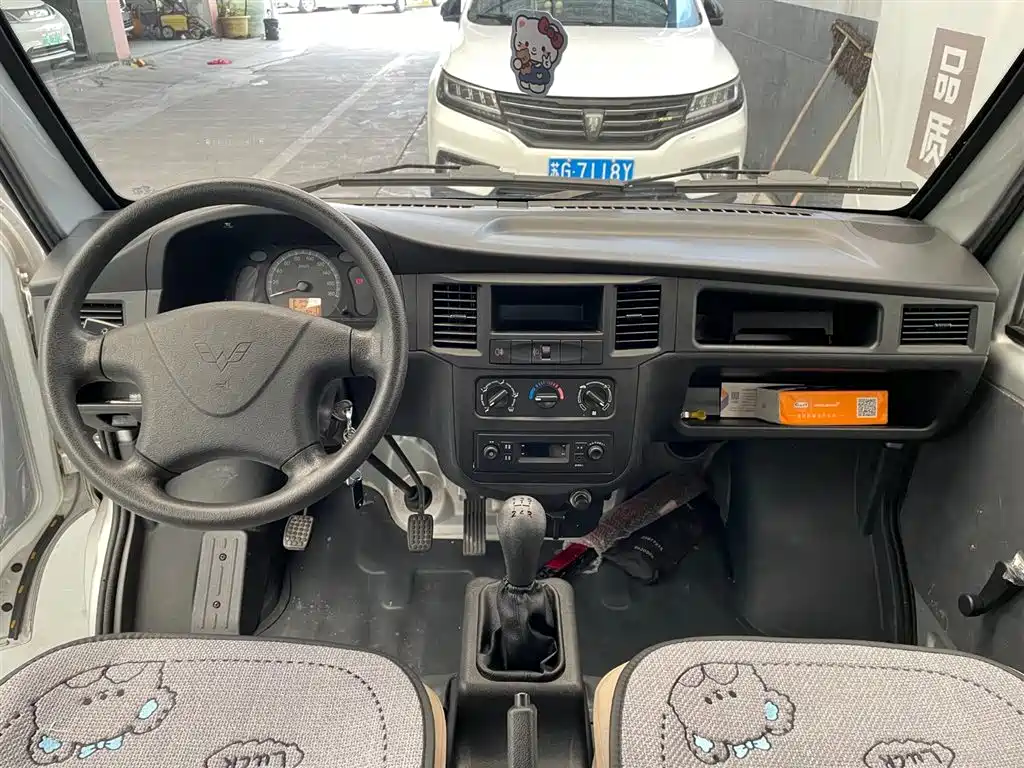 Wuling Zhiguang Mini Truck 2018 — фото 8