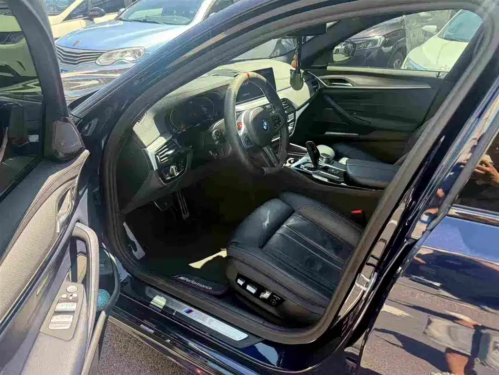 BMW 5 Series 2020