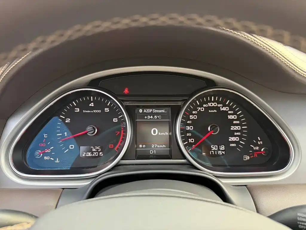 Audi Q7 2015 — фото 27