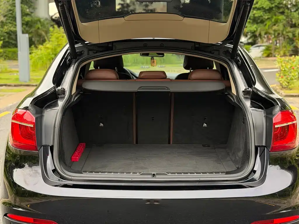 BMW X6 2015 — фото 14