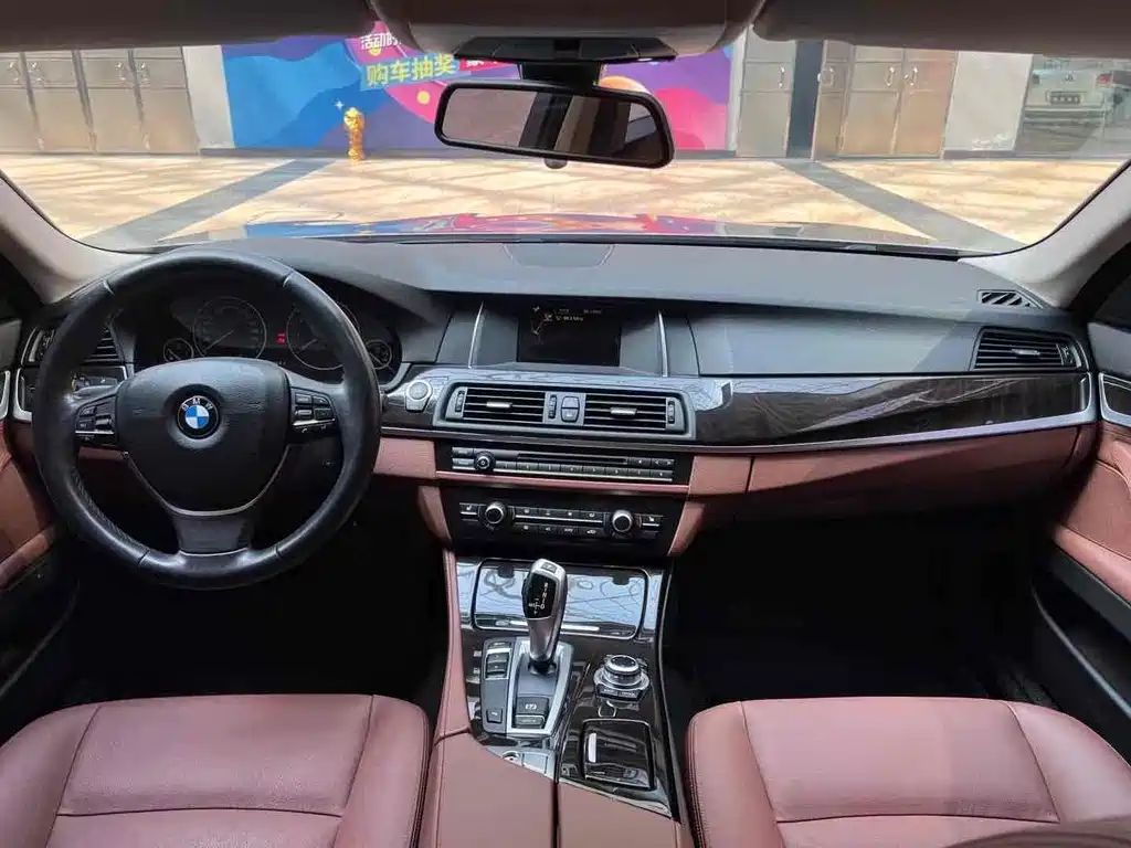 BMW 5 Series 2016