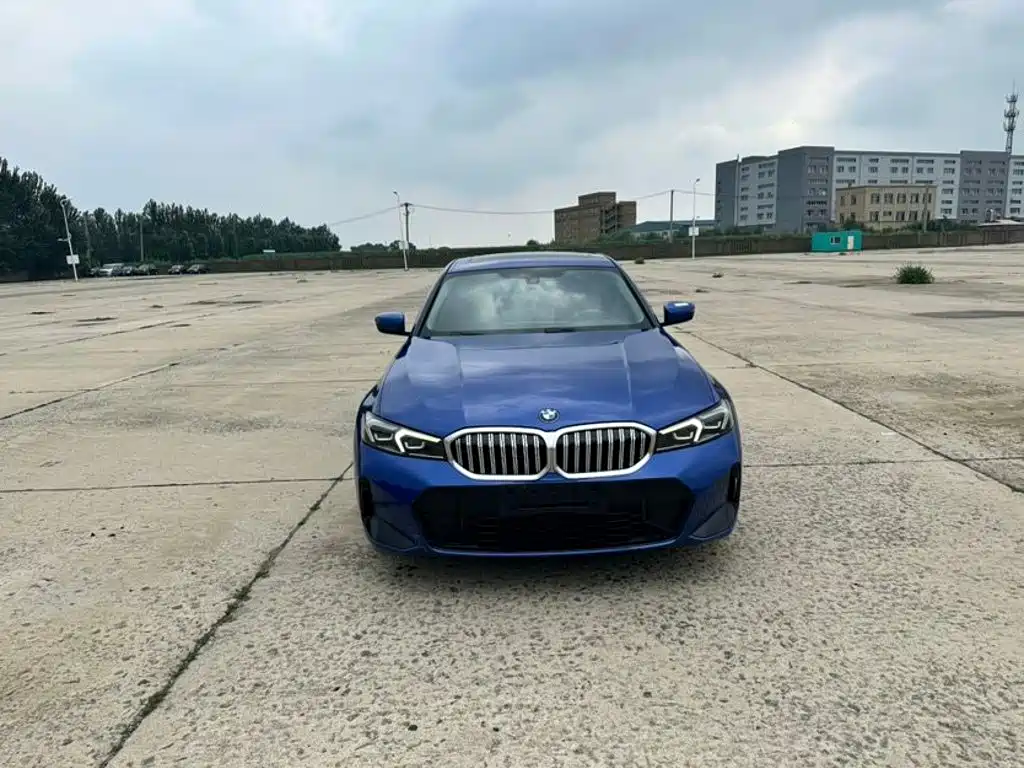 BMW 3 Series 2023