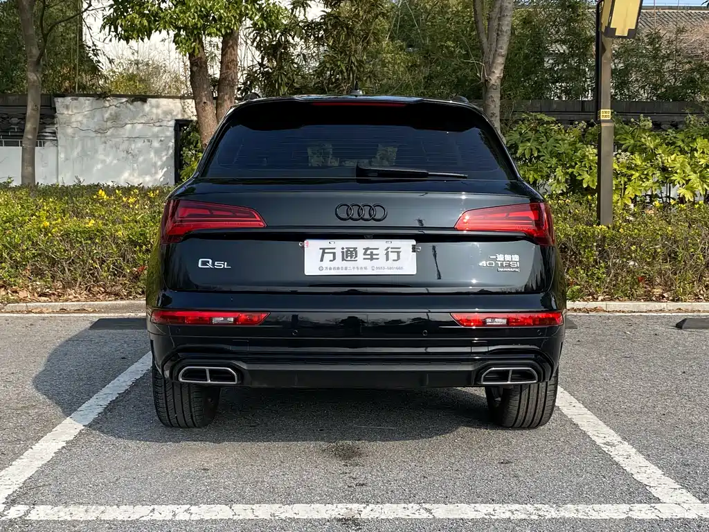 Audi Q5L 2023 — фото 4