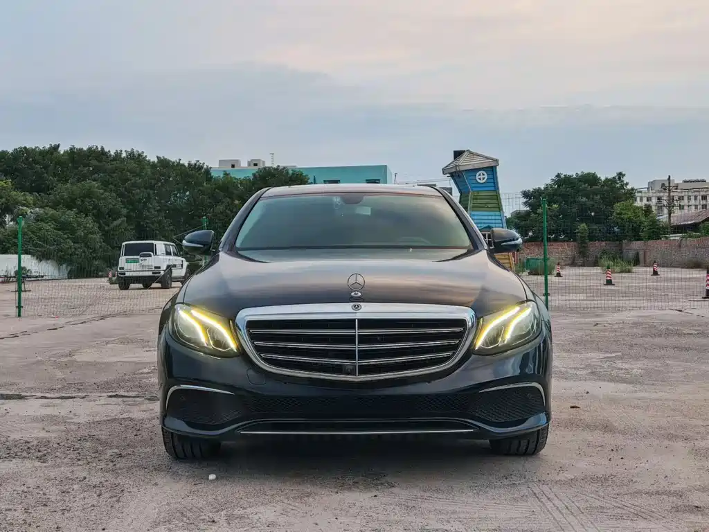 Mercedes-Benz E-Class 2018 — фото 2