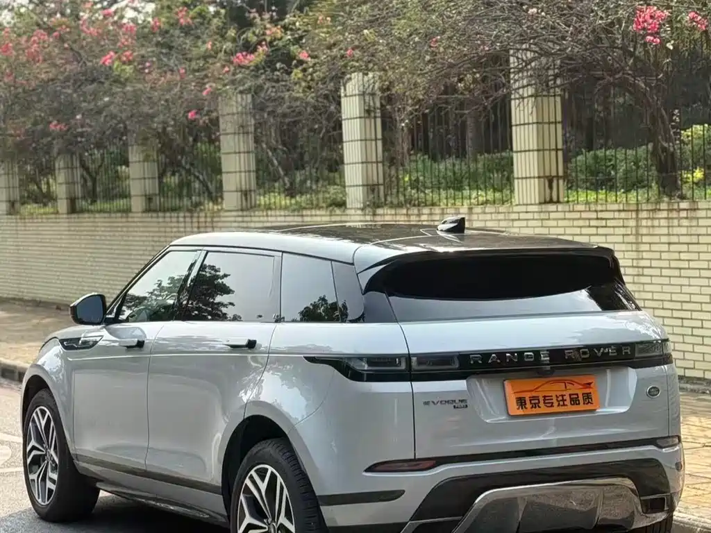 Land Rover Evoque 2024 — фото 3