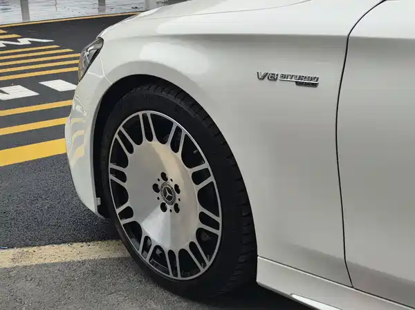 Mercedes-Benz S-Class 2021
