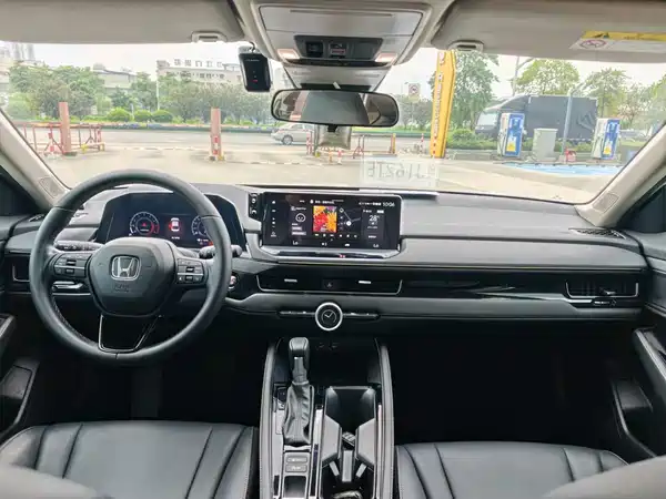 Honda Inspire 2024