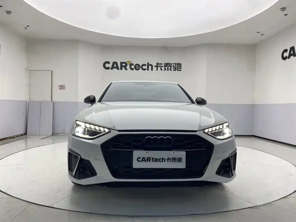 Audi A4L 2025