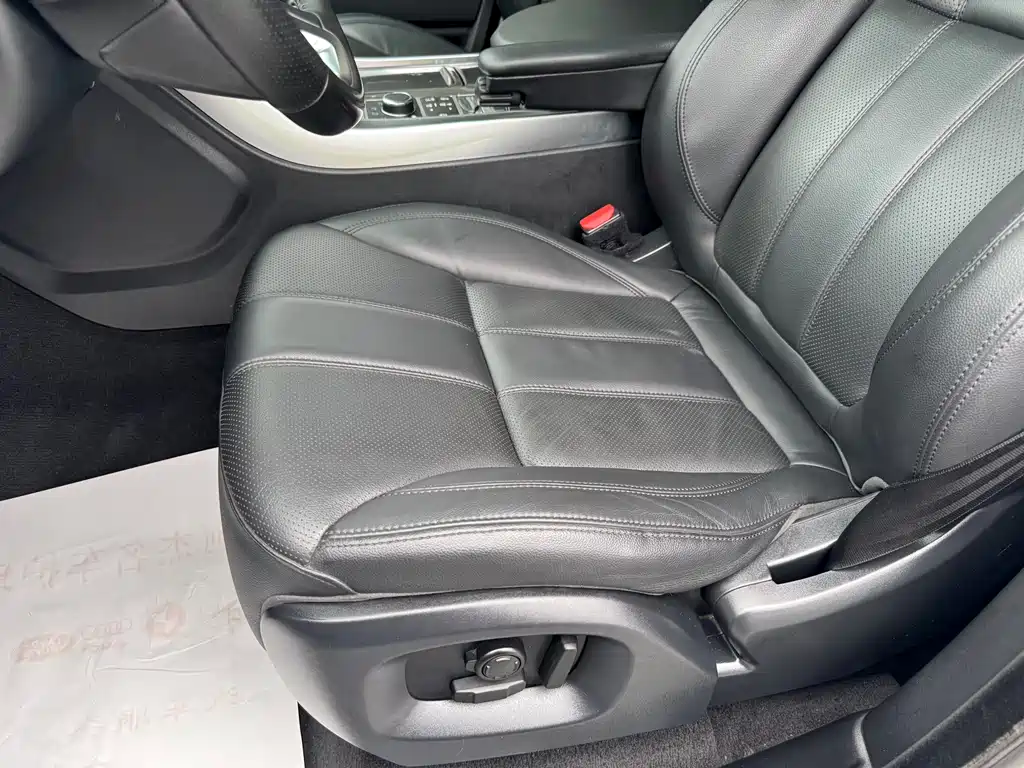 Land Rover Sport 2018