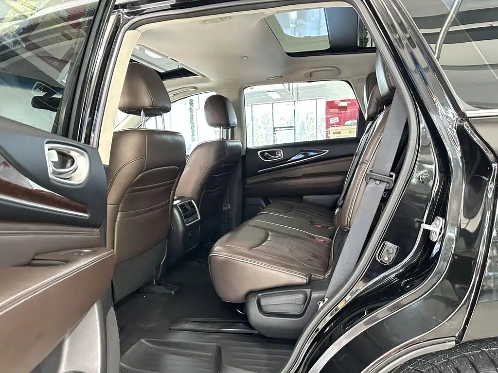 Infiniti QX60 2017 — фото 9