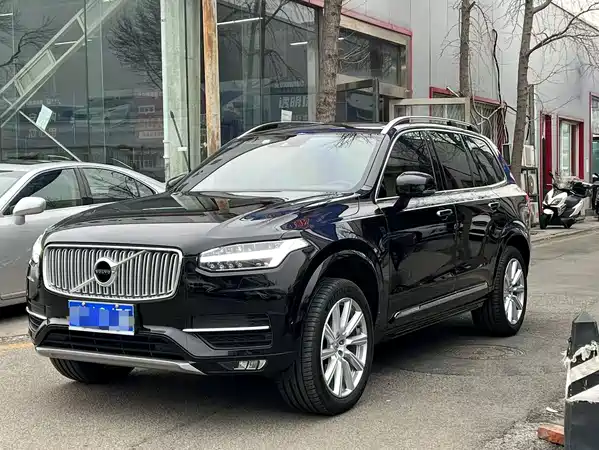 Volvo XC90 2017