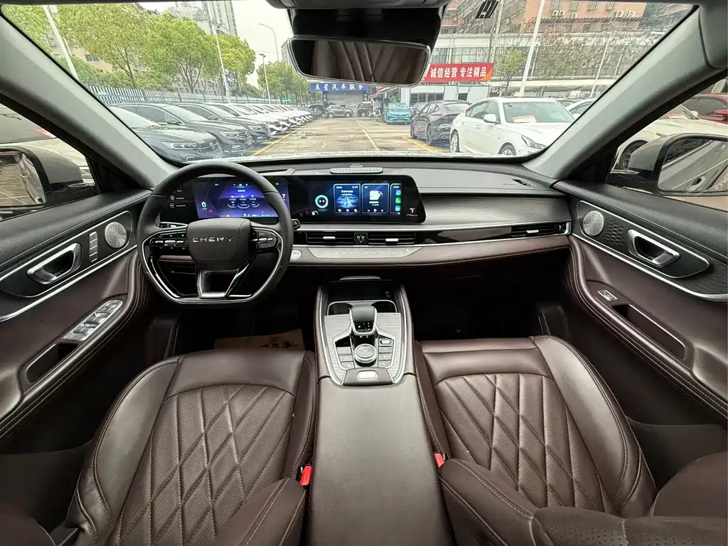 Chery Tiggo 8 PRO 2023 — фото 14