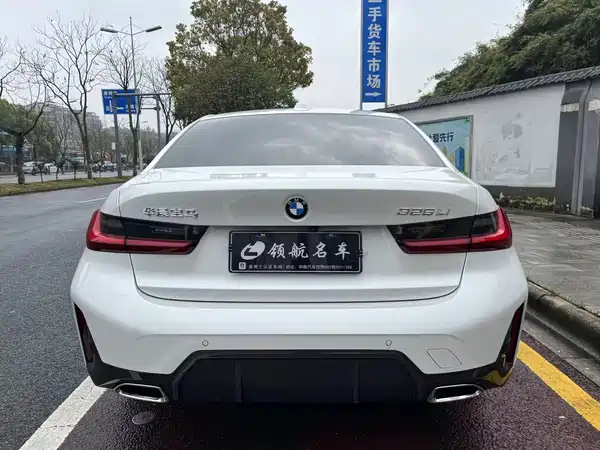 BMW 3 Series 2024