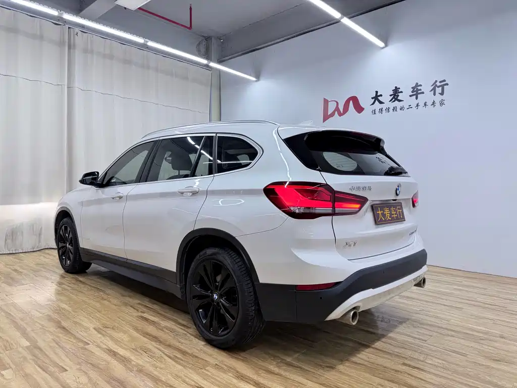 BMW X1 2020 — фото 5
