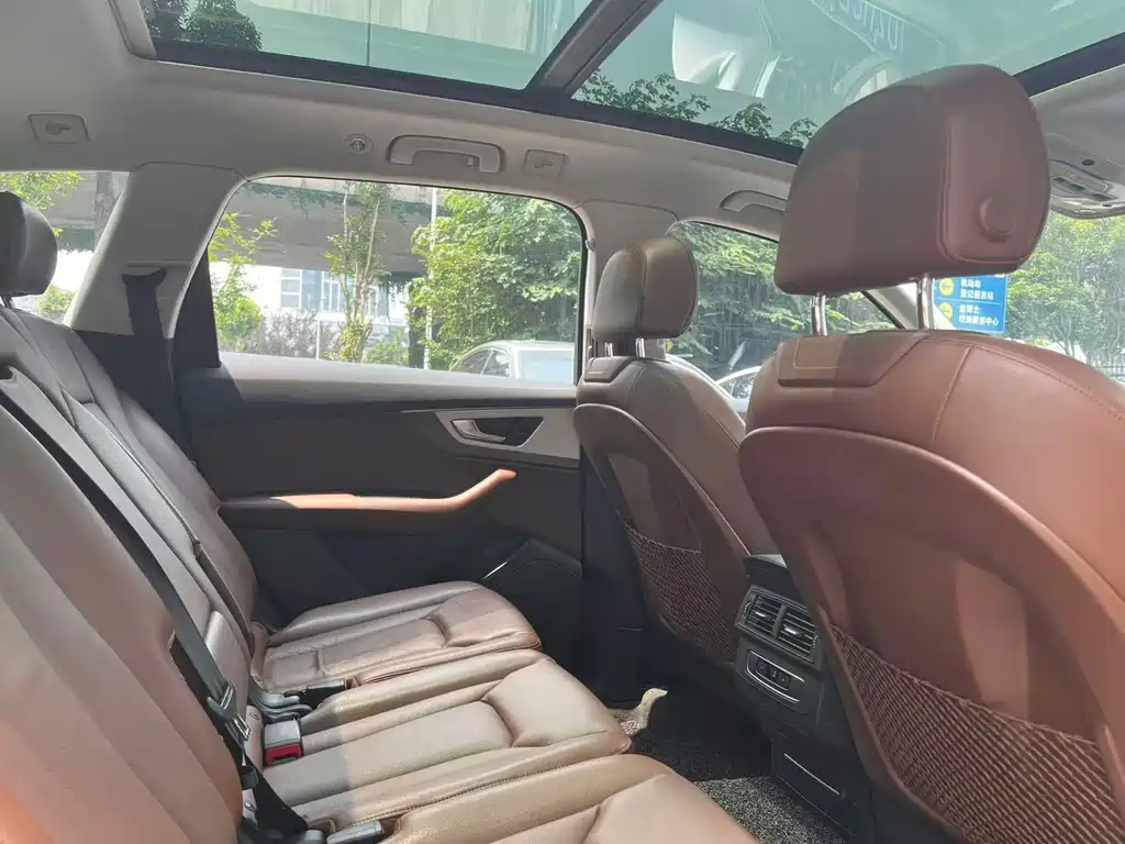 Audi Q7 2016