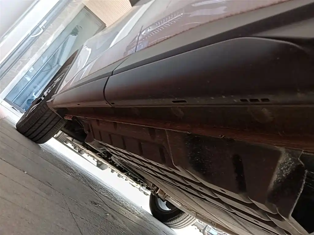 BYD Seal 05 DM-i 2024 — фото 22