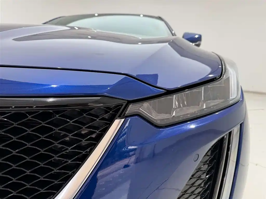 Cadillac CT5 2023 — фото 2