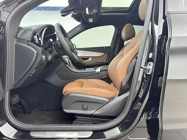 Mercedes-Benz GLC Coupe 2022
