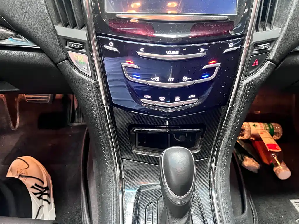Cadillac ATS-L 2015 — фото 10