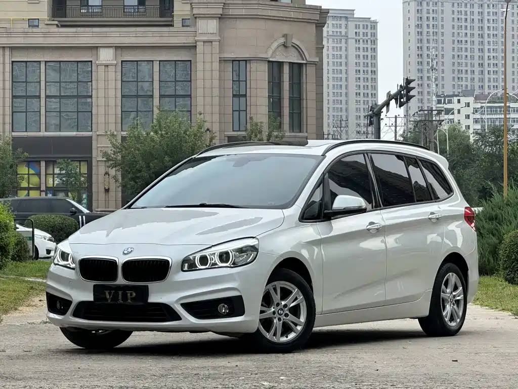 BMW 2 Series Wagon 2017