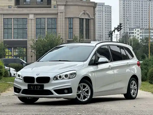 BMW 2 Series Wagon 2017