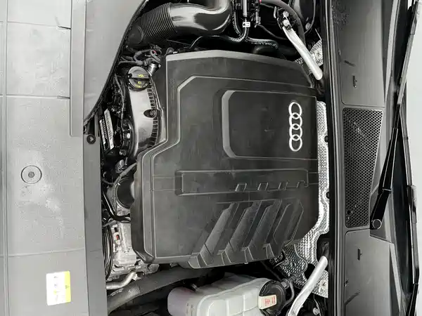 Audi A7L 2024