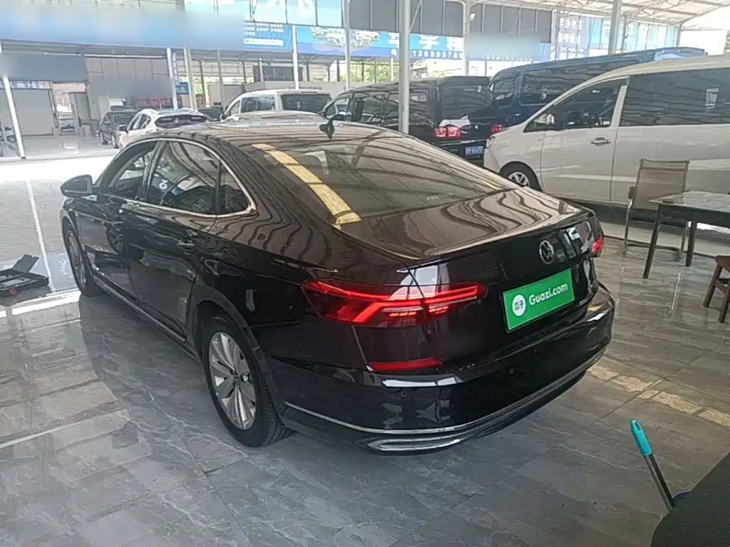 Volkswagen Passat 2021