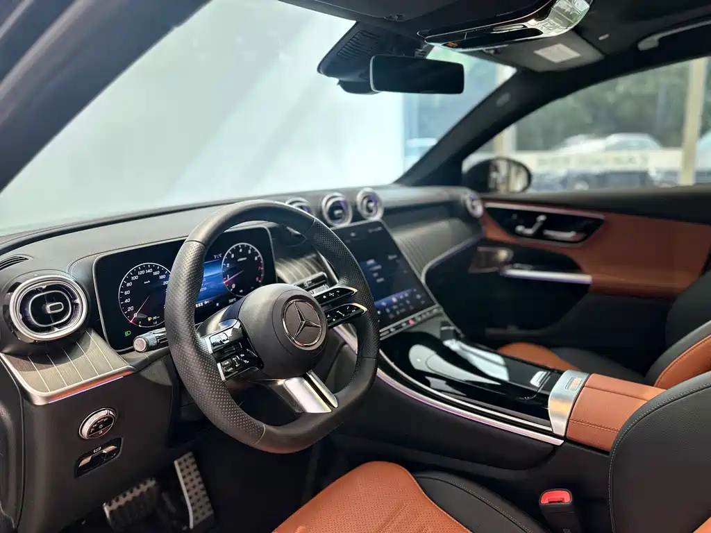 Mercedes-Benz GLC Coupe 2024 — фото 6