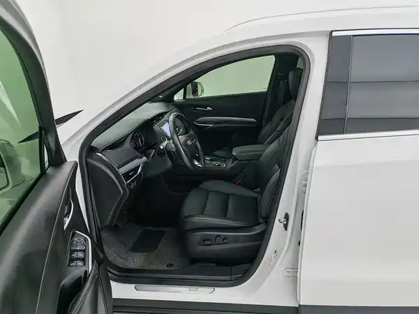 Cadillac XT4 2021