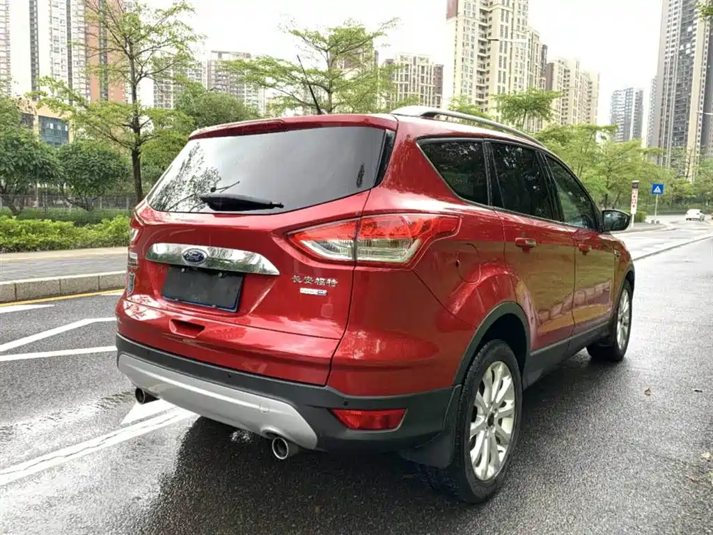 Ford Kuga 2014 — фото 18