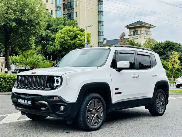 Jeep Freeman 2016