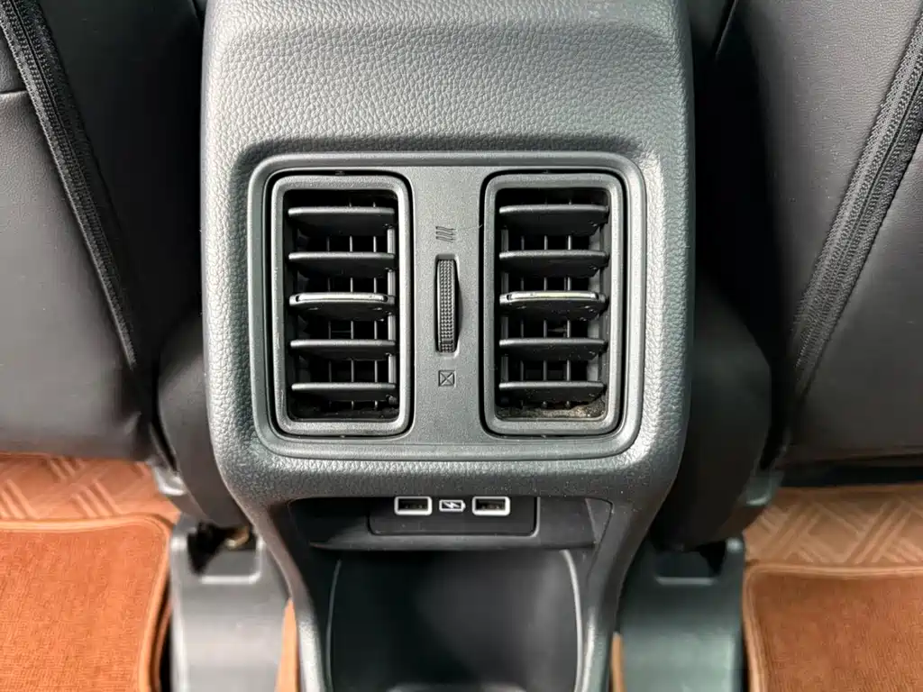 Honda Vezel 2023 — фото 16