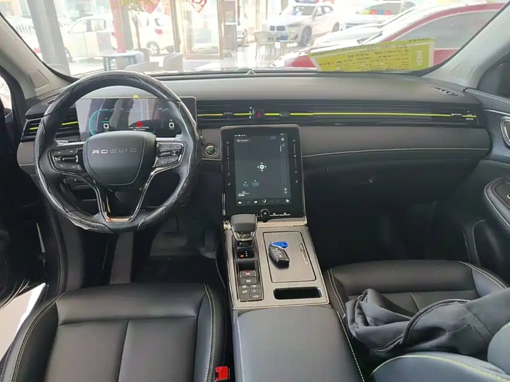 Roewe RX5 New Energy 2022 — фото 10