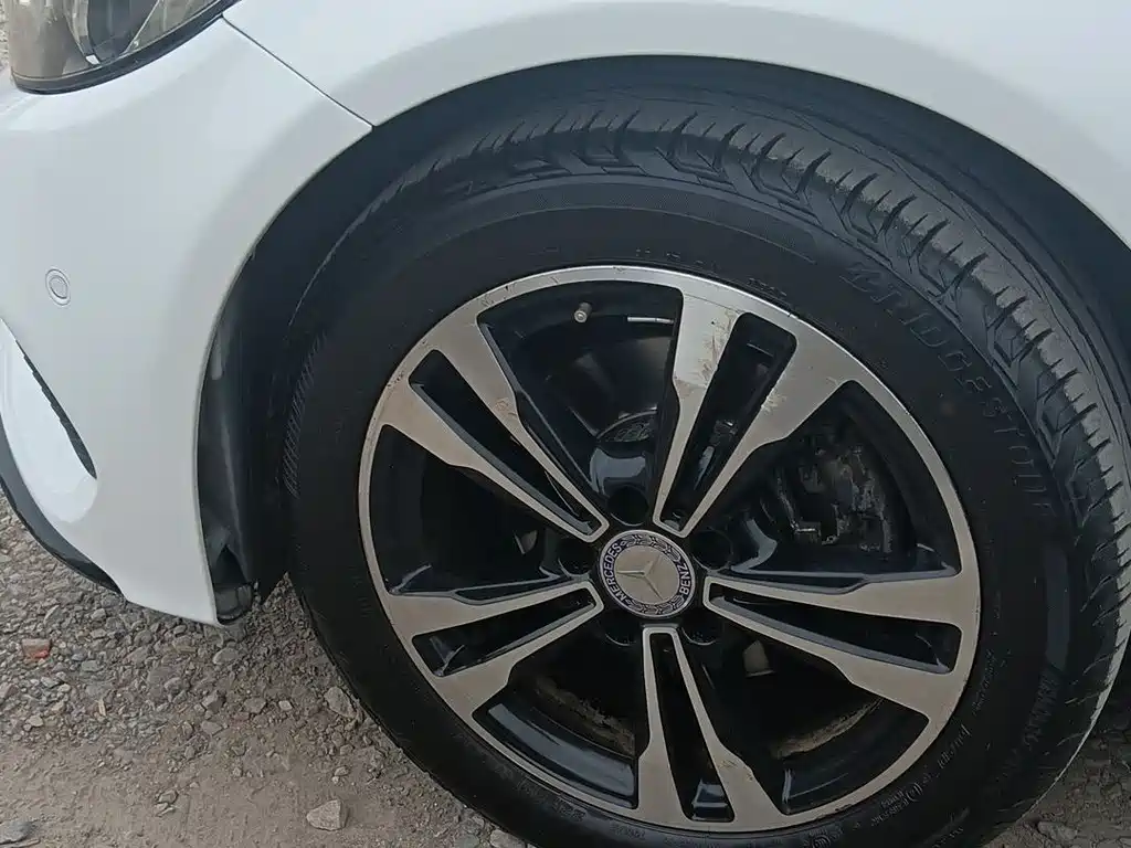 Mercedes-Benz C-Class 2017