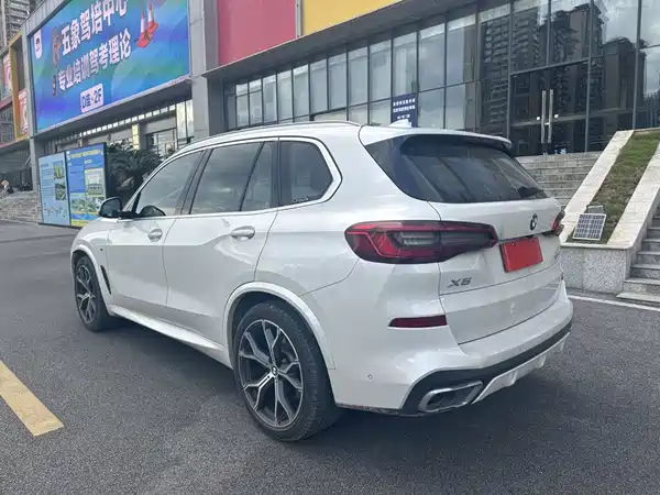 BMW X5 2019