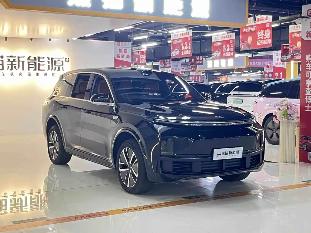 Li Auto Li L8 2024
