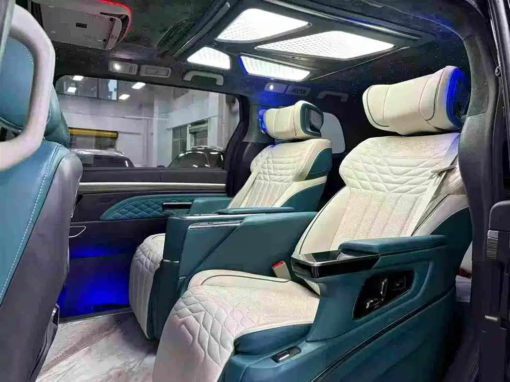 GAC Motor Trumpchi M8 2022 — фото 5