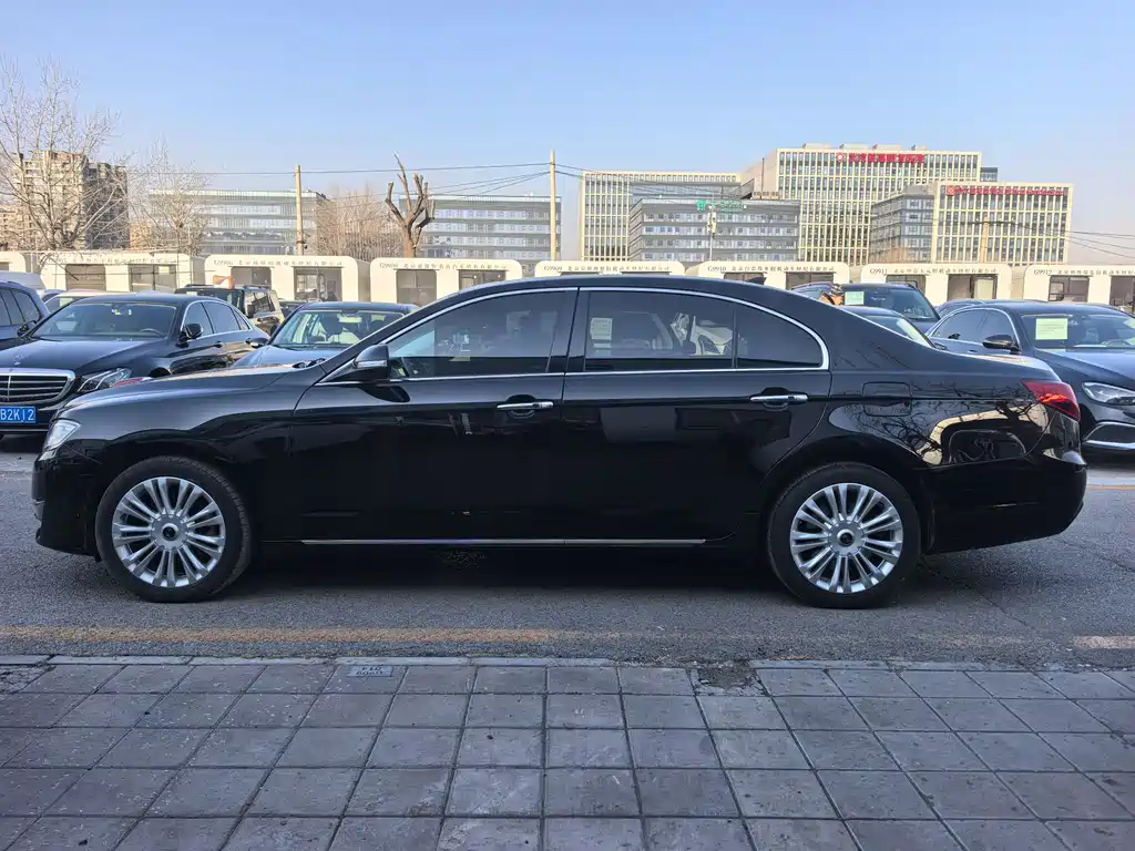 Hongqi H7 2018 — фото 18