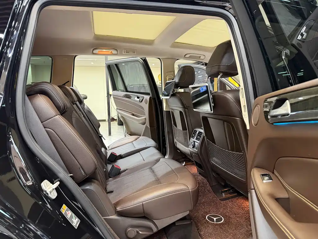 Mercedes-Benz GLS 2019 — фото 11