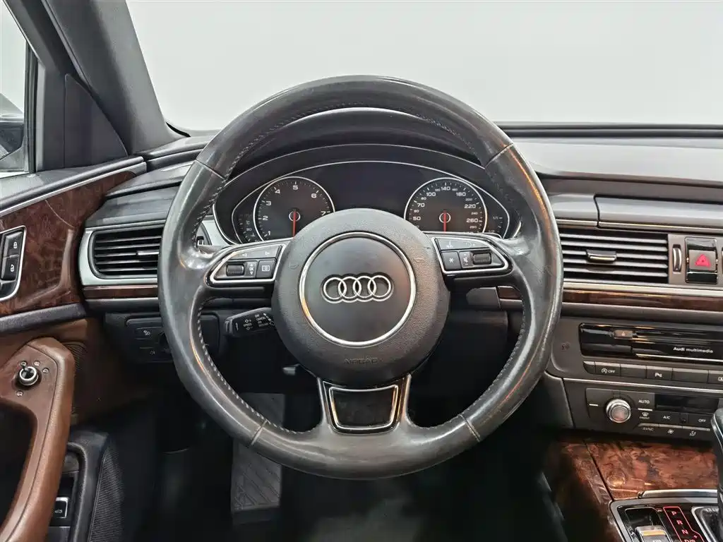Audi A6L 2017 — фото 11