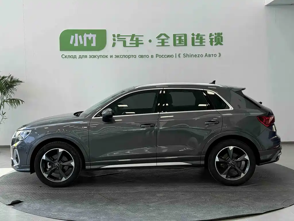 Audi Q3 2022 — фото 7